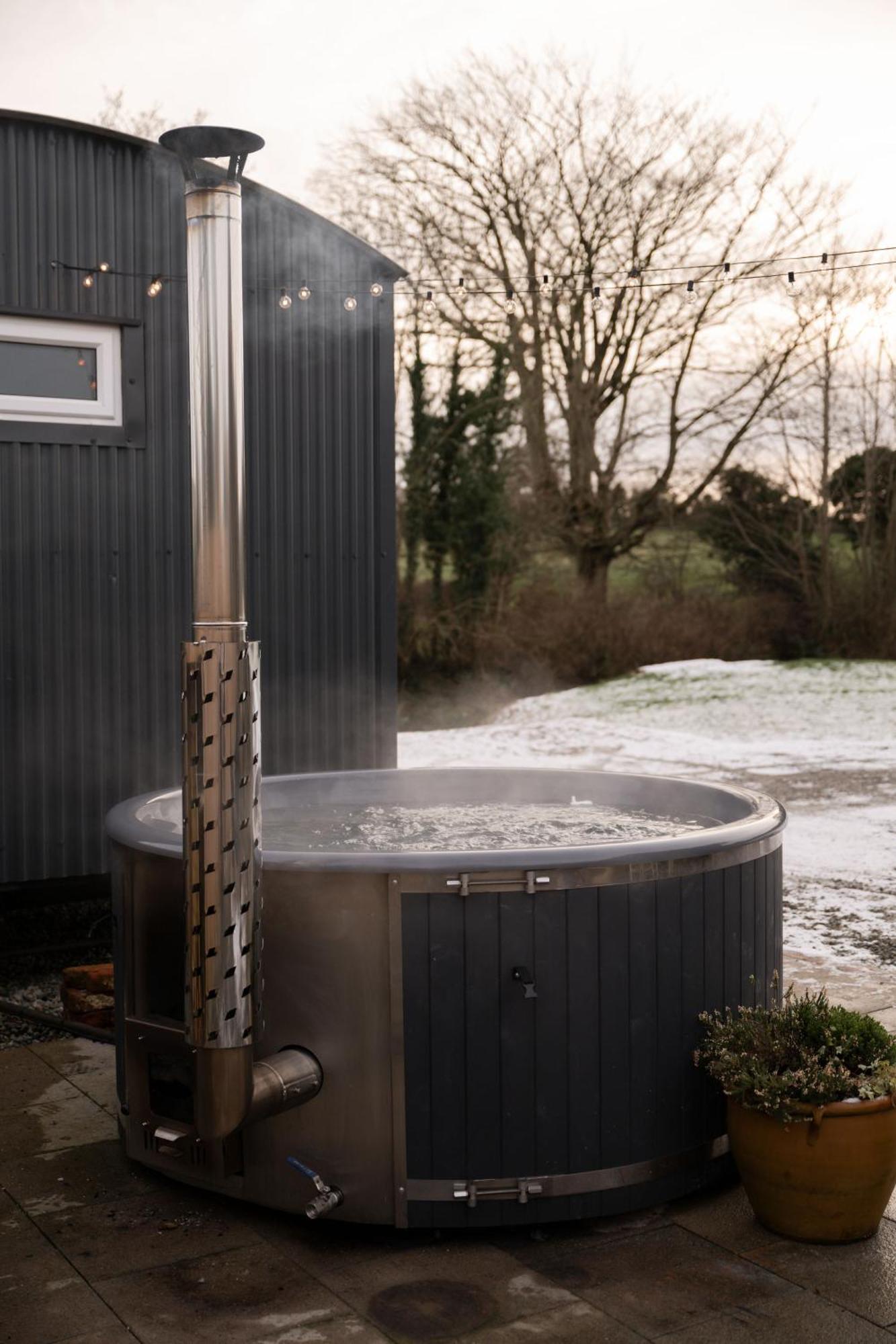Barfield Shepherds Hut Magherafelt Eksteriør bilde