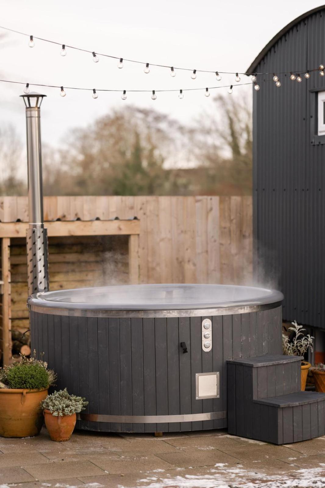 Barfield Shepherds Hut Magherafelt Eksteriør bilde